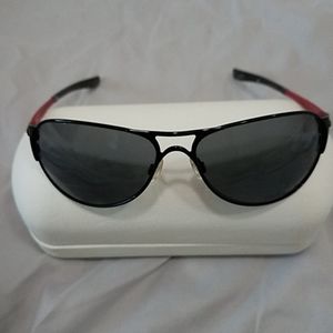 Oakley Restless Sun Glasses